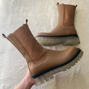 Chunky Tan Leather Chelsea Boots with Translucent Ice Lug Sole Size 39 Scandi